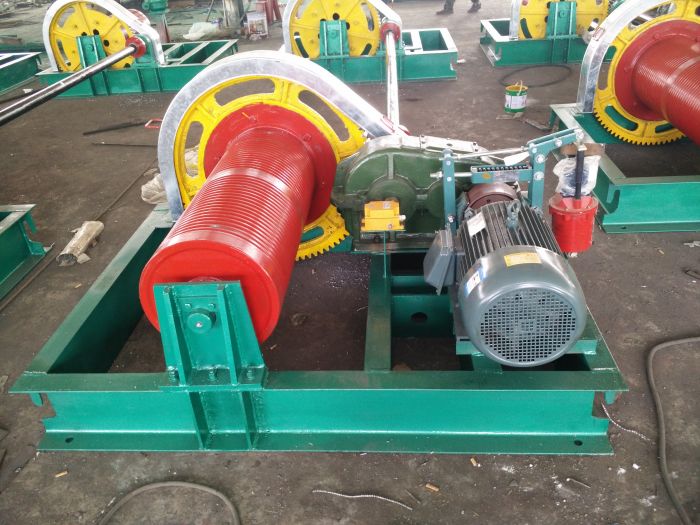 QPK卷揚(yáng)式啟閉機(jī)