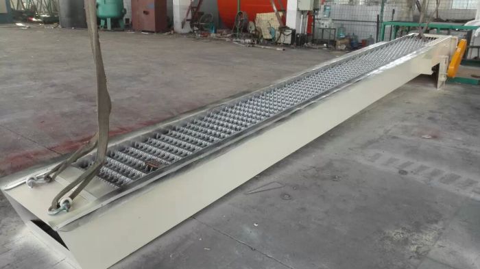 ZD-E循環(huán)式齒耙清污機