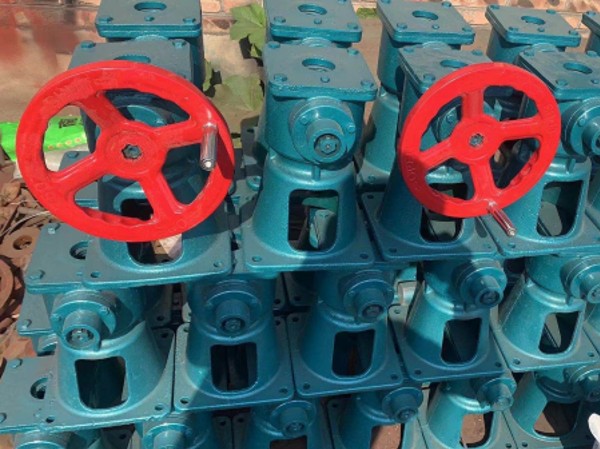 QLP手輪式啟閉機(jī) QLP手輪式啟閉機(jī)